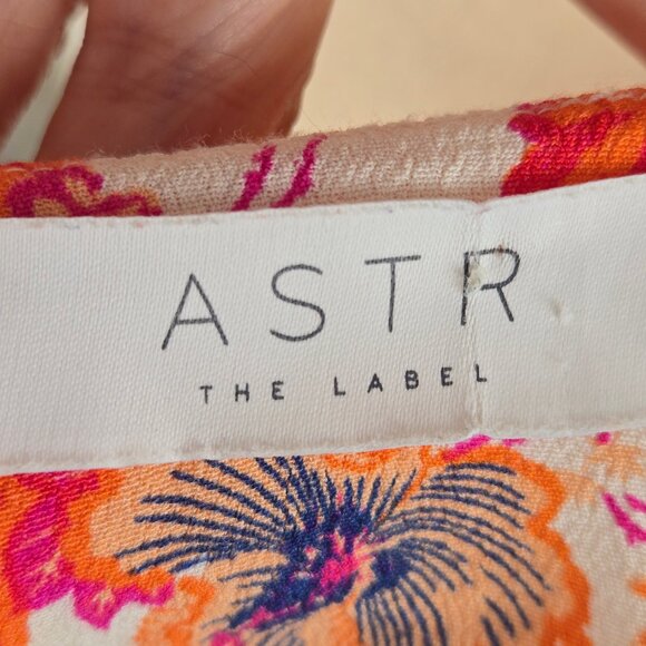 ASTR The Label Size XS Cream Floral A-line Dress Lace Up Front Short Sleeve - Picture 9 of 13